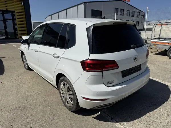 Aripa spate stanga sportsvan culoare alb - lc9a Volkswagen Golf 7 (2012-2017)