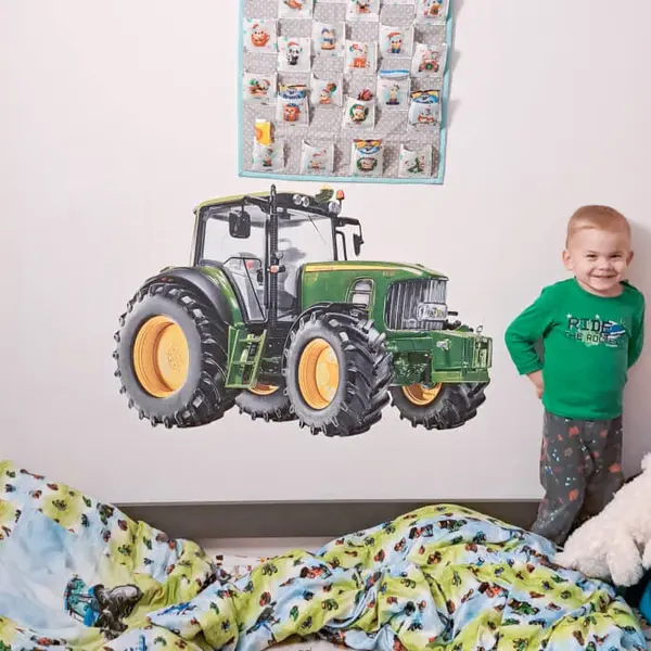 Autocolant pentru perete - Tractor, Verde, Diverse dimensiuni