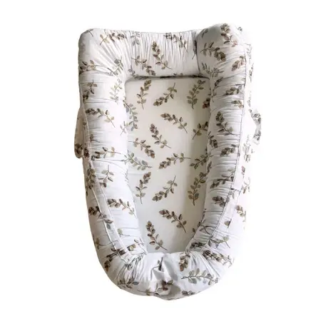 Baby Nest, alb/frunze maro, cosulet cu manere, TWINDECO