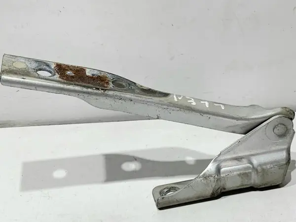 Balama capota stanga fata culoare gri - la7w 6R0823301A Volkswagen Polo 5 (2009-2017)[6R]