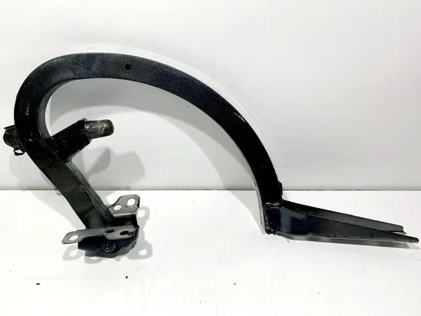 Balama capota stanga spate 8W5827305A Audi A4 (2015-2019) [8W2, B9]