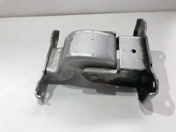 Balama usa dreapta spate inferioara (jos) 904108626r Opel Vivaro (2012->)