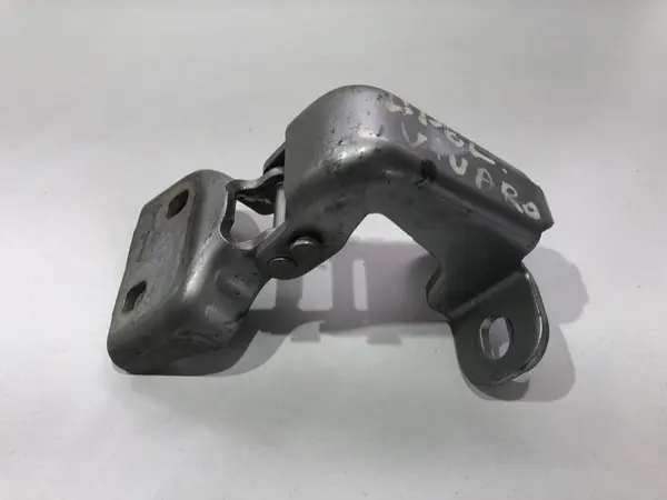 Balama usa stanga fata inferioara (jos) 804005400r Renault Trafic 3