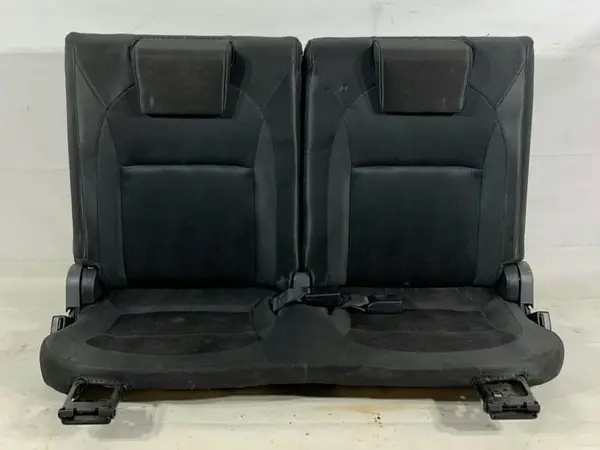 Bancheta spate loc 6-7 Nissan Qashqai plus 2 facelift (2010-2014) [J10]