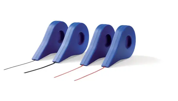 Banda autoadeziva pentru liniere table 3mmx10m negru Nobo Banda autoadeziva pentru liniere table 3mmx10m negru Nobo