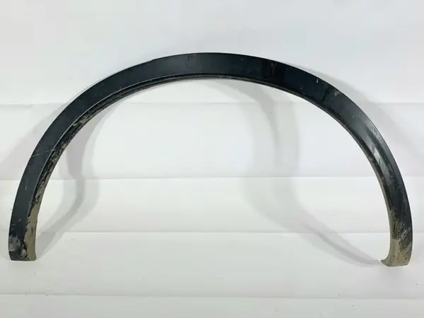Bandou aripa stanga spate Nissan Qashqai facelift (2010-2013) [J10]