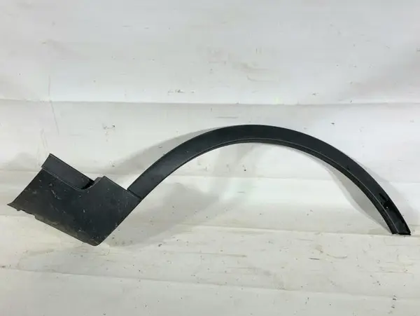Bandou / ornament aripa dreapta fata 8V41-S16D238-A Ford Kuga (2008-2012)