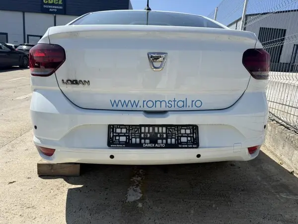 Bara spate completa cu senzori de parcare culoare alba Dacia Logan 3 (2020->)
