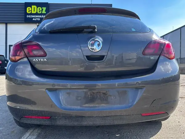 Bara spate completa cu senzori de parcare culoare gri - gal z177 Opel Astra J (2009-2012)