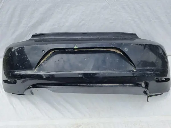 Bara spate cu senzori parcare culoare neagra 1k8807421p Volkswagen Scirocco 3(2008-2014)