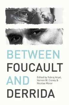 Between Foucault and Derrida, Paperback/***
