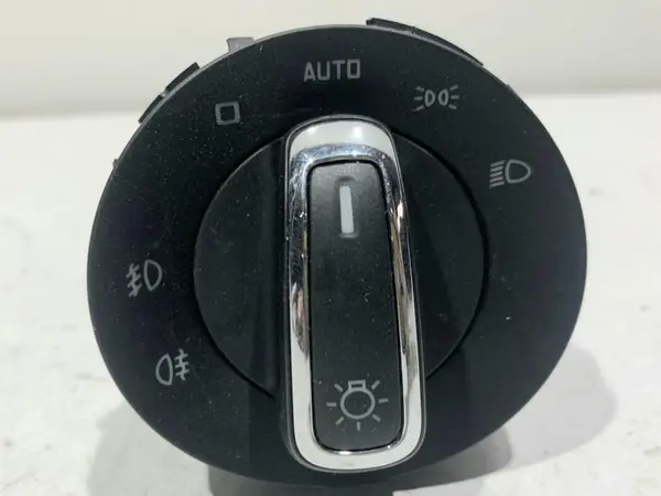 Bloc lumini 3T0941431B Skoda Superb 2 (2008-2013)
