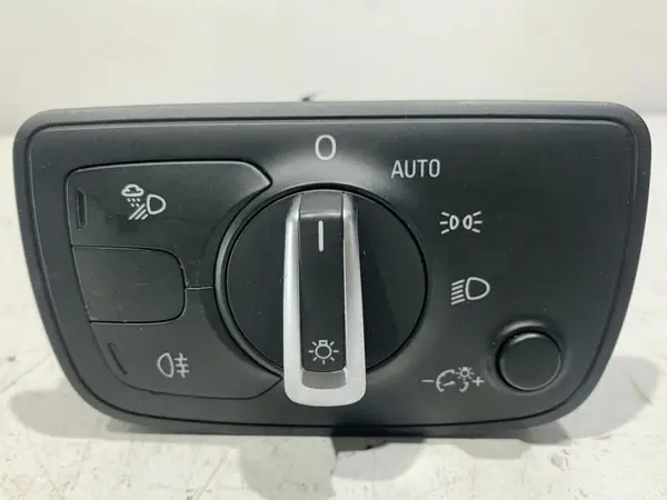 Bloc lumini 4G0941531E Audi A6 (2010-2018) [4G2, C7]