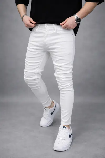 BLUGI SLIM FIT ALBI – CLEAN STREET STYLE (MĂRIME: 31)