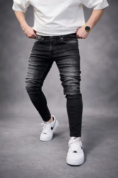 BLUGI SLIM FIT NEGRO WASH – FADED STREET STYLE (MĂRIME: 32)