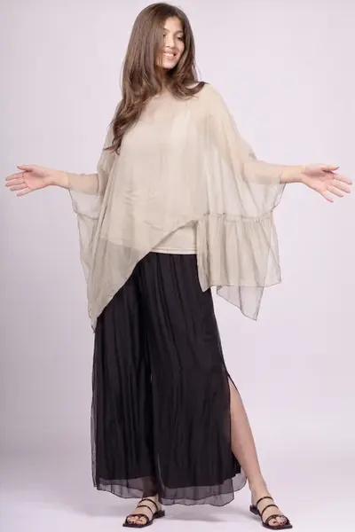 Bluza asimetrica din matase naturala si vascoza tip poncho, bej