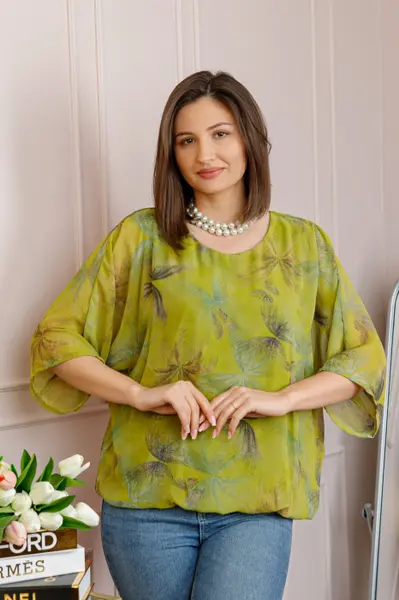 Bluza dama Maddie din voal verde lime cu imprimeu floral verde petrol