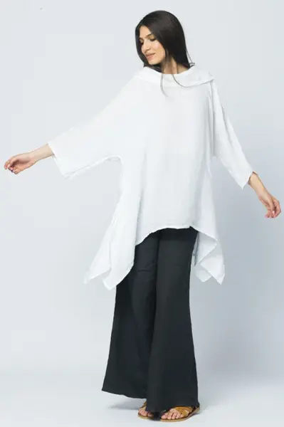 Bluza lunga in colturi, din in, cu gluga, alba