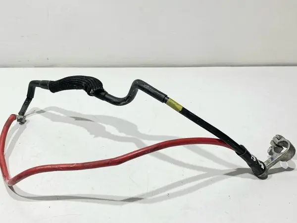 Borna baterie plus 1K0971228AB Volkswagen Caddy 3 facelift (2010-2015) 1.6 tdi CAY