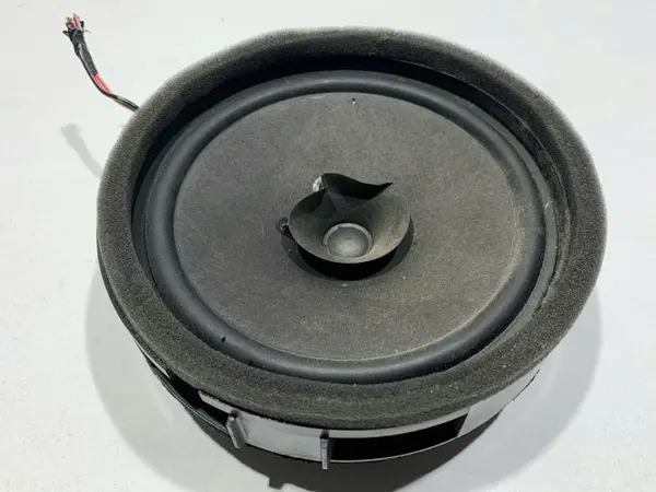 Boxa auto fata / spate 3283256 Mitsubishi Outlander 2 (2006-2012)
