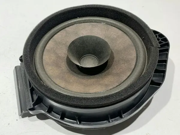 Boxa auto stanga / dreapta spate 22889823 Opel Mokka (2012-2016)