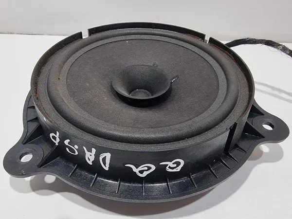 Boxa auto stanga / dreapta spate 28156-9U00A Nissan Qashqai (2007-2010) [J10]