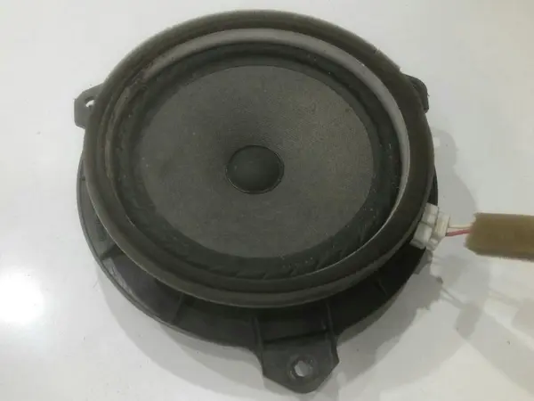 Boxa auto stanga / dreapta spate Toyota RAV 4 (2005-2010)