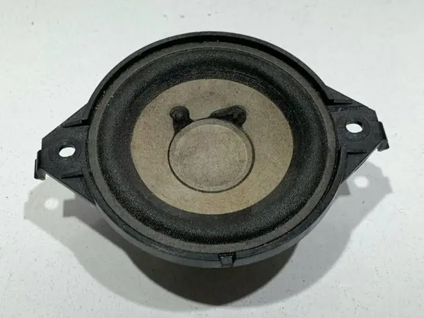 Boxa auto / tweeter bord bose 8X0035416A Audi Q3 (2011-2017) [8U]