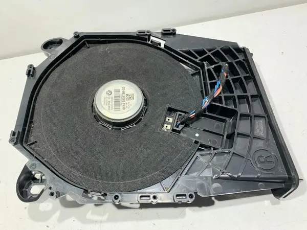 Boxa bass dreapta fata 9204786 BMW Seria 3 LCI (2008-2011)[E90]