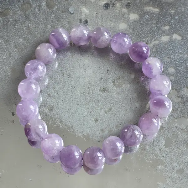 Bratara ametist lavanda 10-11 mm