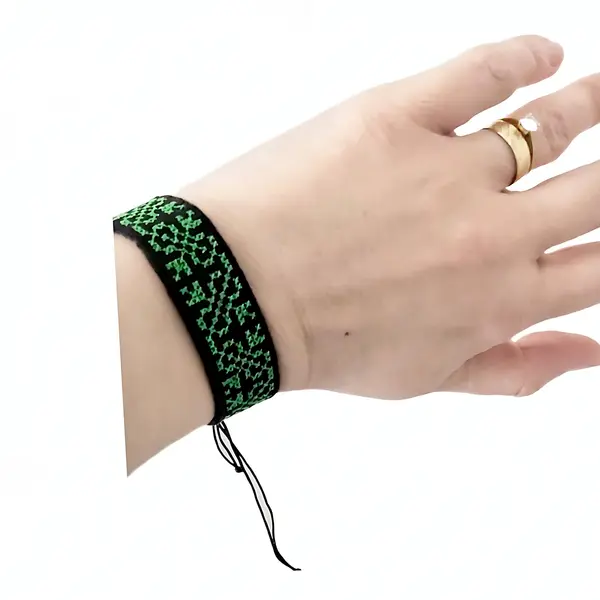 Bratara din fetru broderie traditionala model etno lan de grau Verde