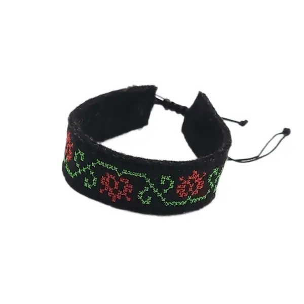 Bratara din fetru broderie traditionala model floral lalea Rosu
