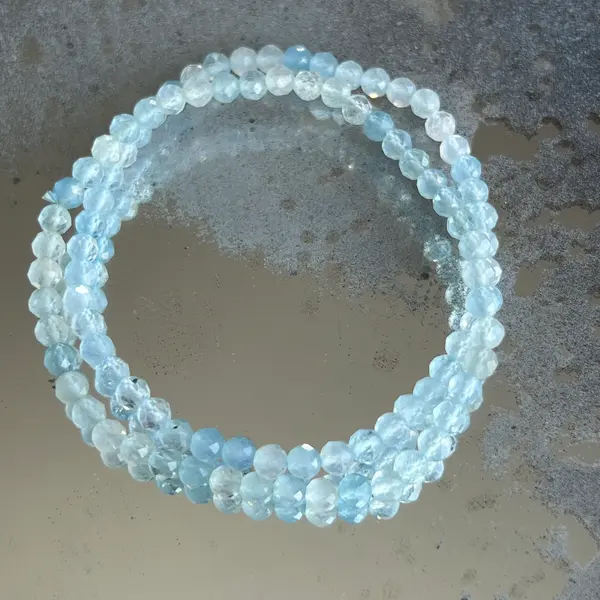Bratara fatetata 4 mm cristal acvamarin AAA