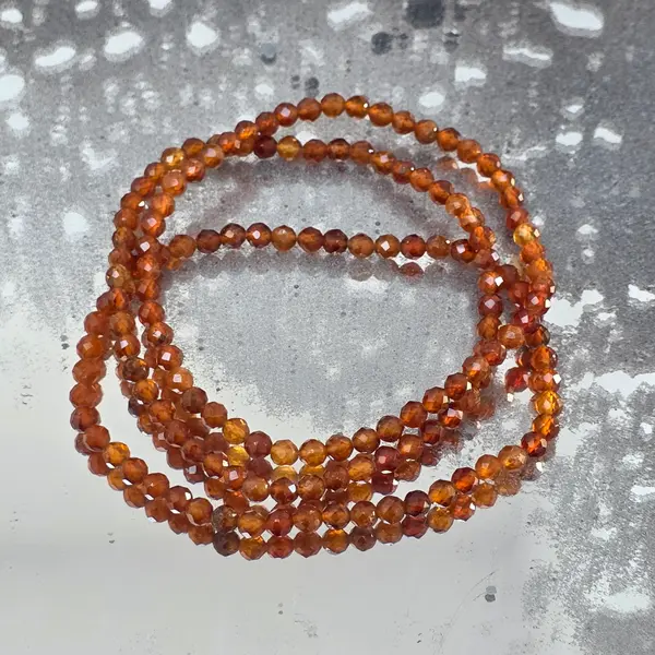Bratara granat portocaliu fatetat 4 mm