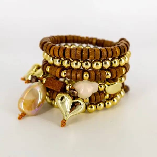 Bratara spiralata camel si auriu cu charm-uri , boho glam
