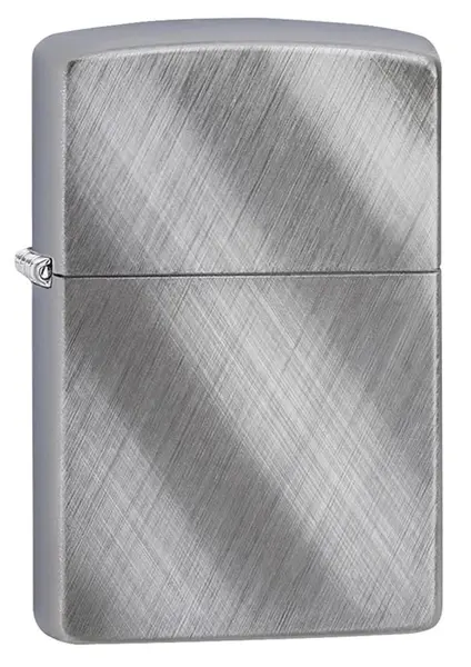 Bricheta Zippo Brushed Chrome, diagonale