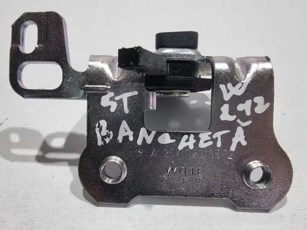 Broasca / balama bancheta stanga / dreapta spate A2049200572 Mercedes C-Class (2007-2010) [W204]