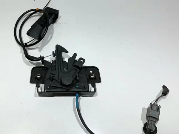 Broasca capota fata / motor 656017524R Renault Megane 4 (2016-2020)