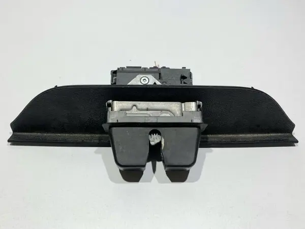 Broasca capota spate 8V41-S442A66-AF Ford Kuga (2008-2012)