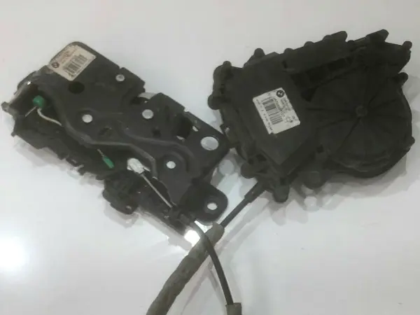 Broasca capota spate cu soft close 163672 10 BMW Seria 5 GT (2009-2017) [F07]
