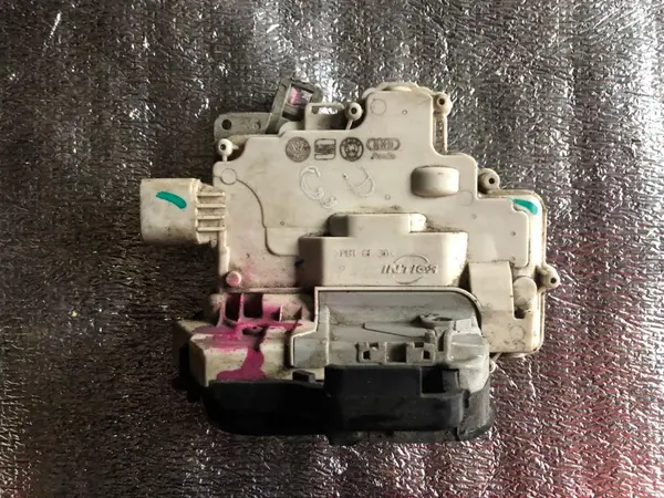 Broasca dreapta spate 4f0839018 Audi A6 Allroad (2006-2011) [4FH, C6]