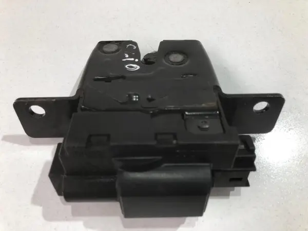 Broasca haion 8200947699 Renault Clio 3 (2005-2009)