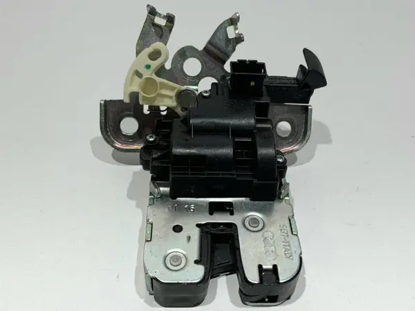 Broasca haion 8R0827505A Audi A3 (2012-2019) [8V1]