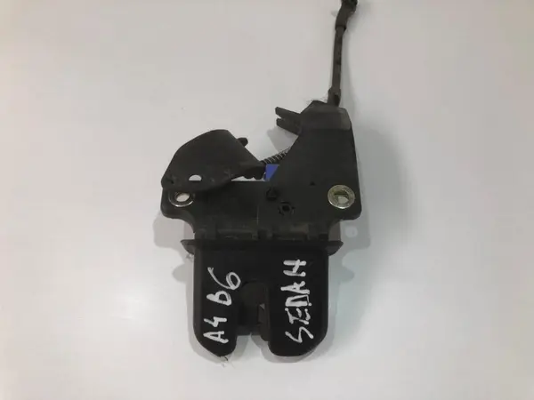 Broasca portbagaj 8e5827505b Audi A4 (2001-2004) [8E2, B6]