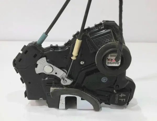 Broasca usa dreapta fata Toyota RAV 4 (2005-2010)