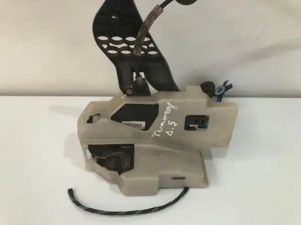 Broasca usa dreapta spate 7l0839016 Skoda Octavia 2 (2004-2008)
