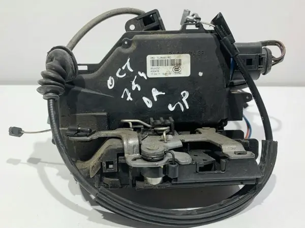 Broasca usa dreapta spate 7L0839016D Volkswagen Golf 6 plus (2009-2014)