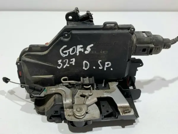Broasca usa dreapta spate 7L0839016D Volkswagen Jetta 5 (2005-2010)