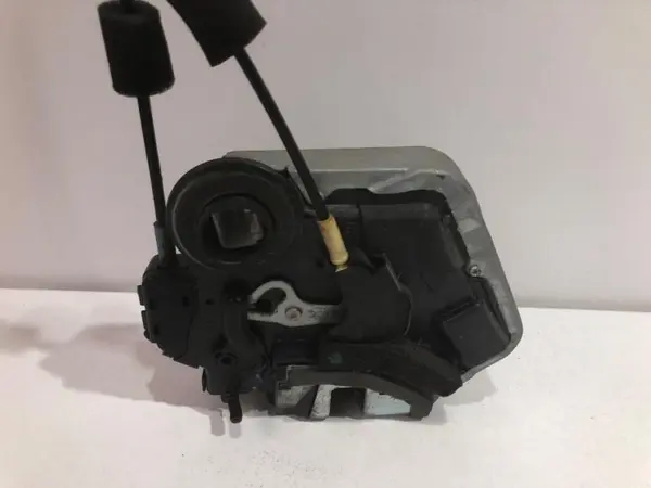 Broasca usa dreapta spate Toyota RAV 4 (2005-2010)