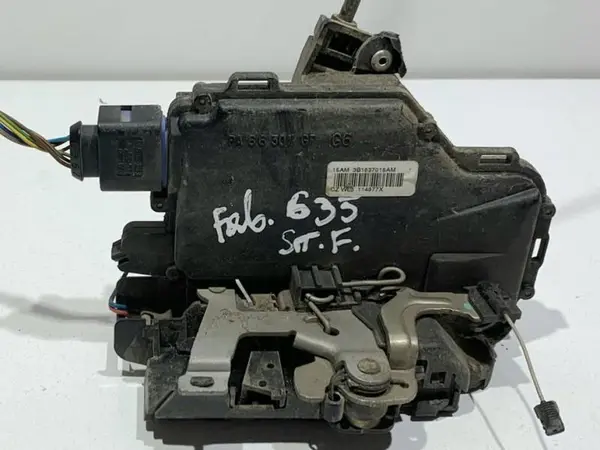 Broasca usa stanga fata 3B1837015AM Skoda Fabia 2 (2006-2010)